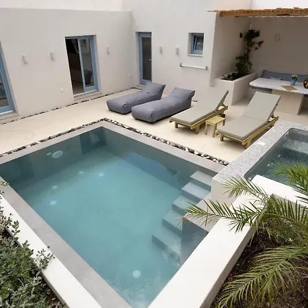 Tholaki Luxury Home